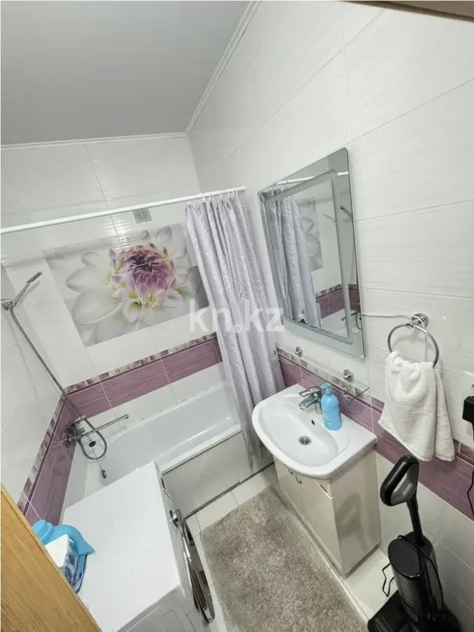 Продажа 3-комнатной квартиры, 69.9 м², пр. Момышулы, дом  15/2 в Астане - фото 5