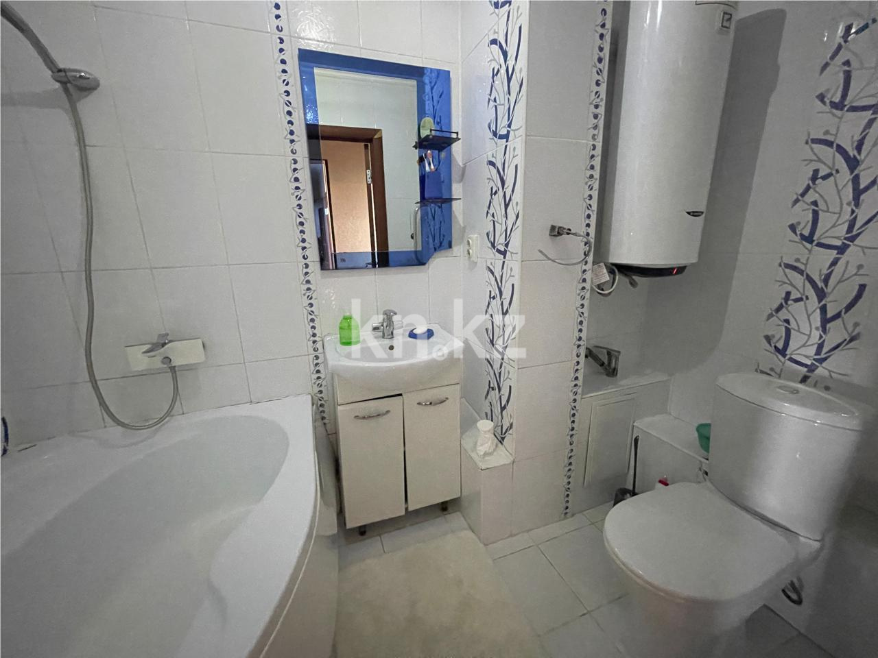 Продажа 2-комнатной квартиры, 52 м² в Караганде - фото 8