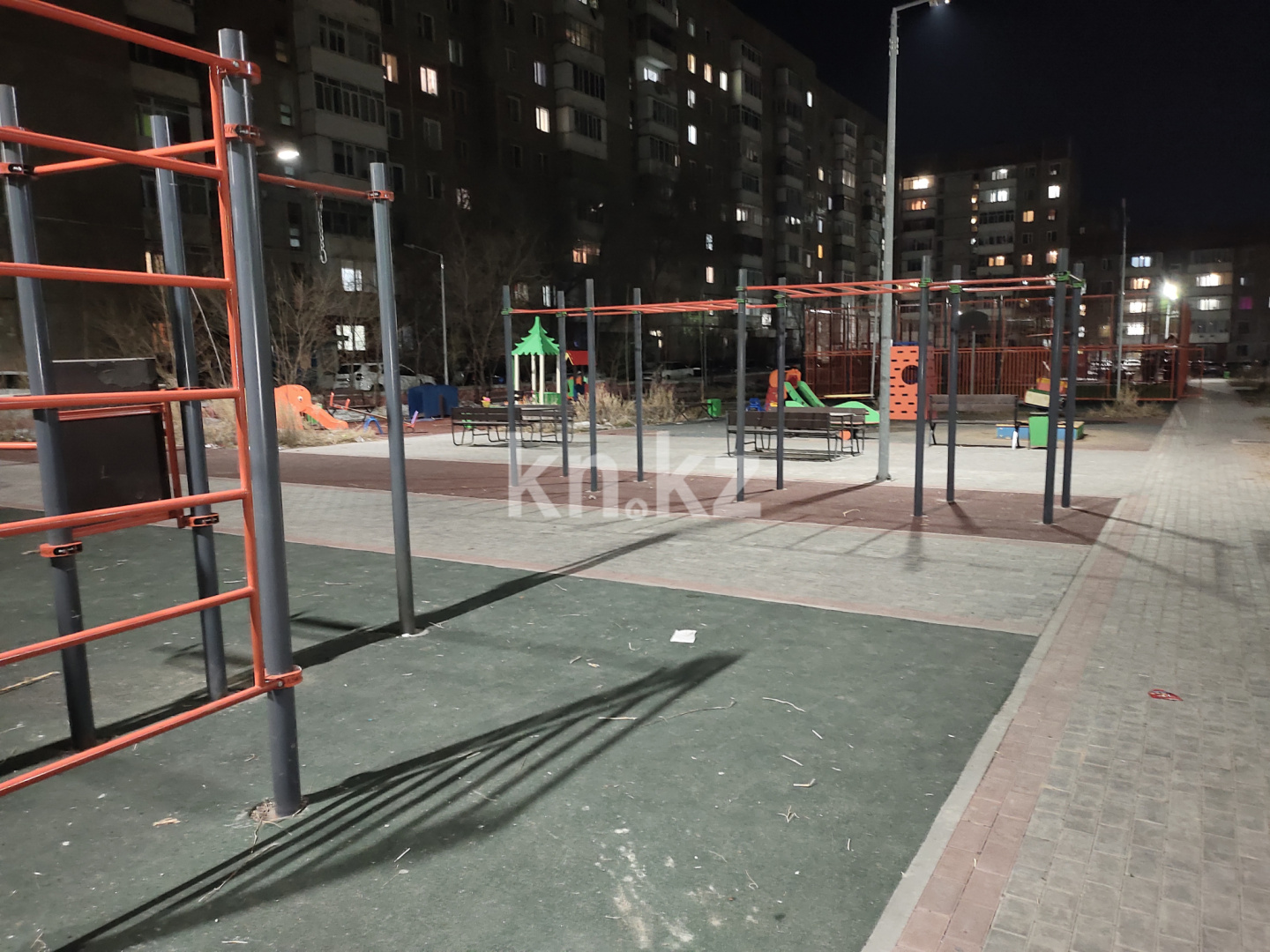 Продажа 3-комнатной квартиры, 76 м², ул. Таттимбета, дом  10 в Караганде - фото 23