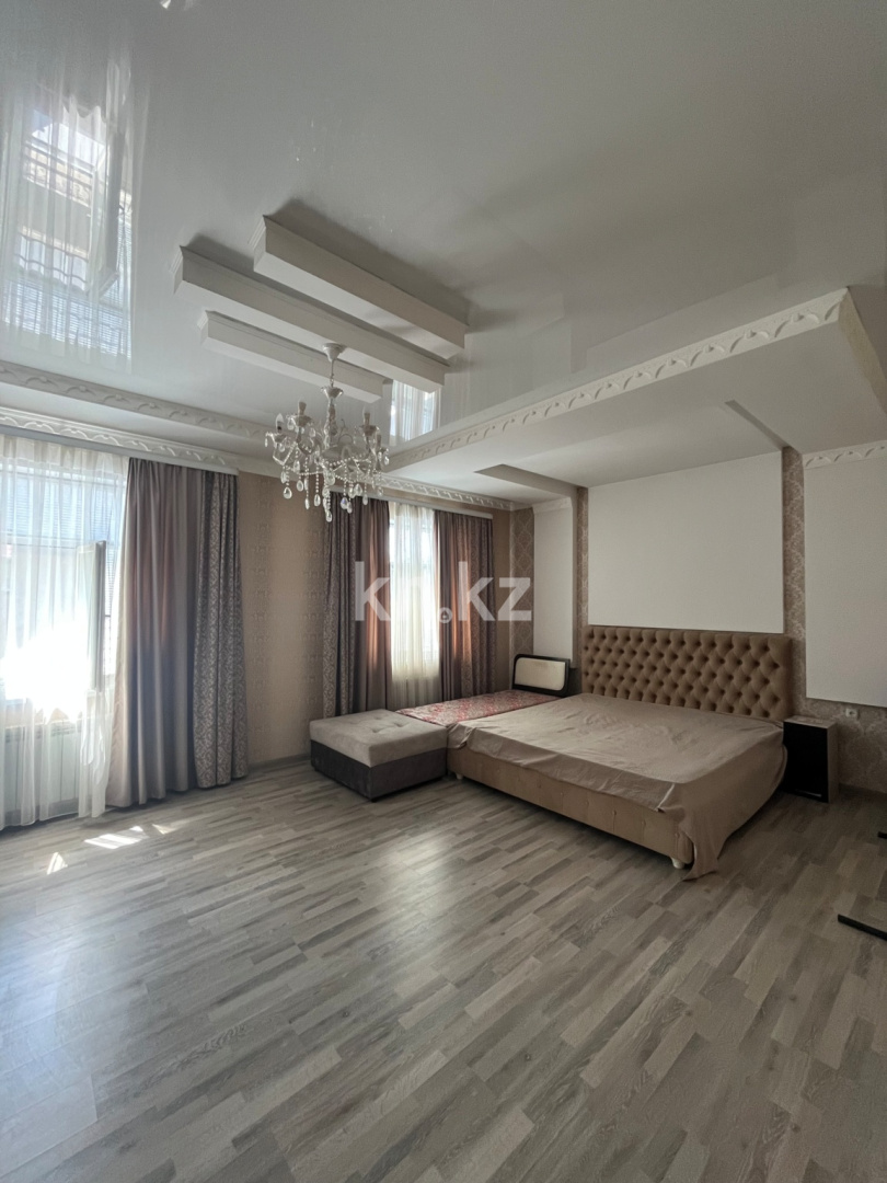 Продажа 7-комнатного дома, 300 м² в Шымкенте - фото 16