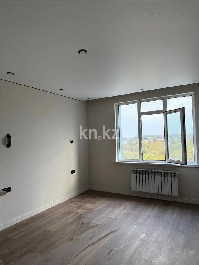 Продажа 1-комнатной квартиры, 37.7 м², ул. Жолымбет, дом  42/5 в Алматы