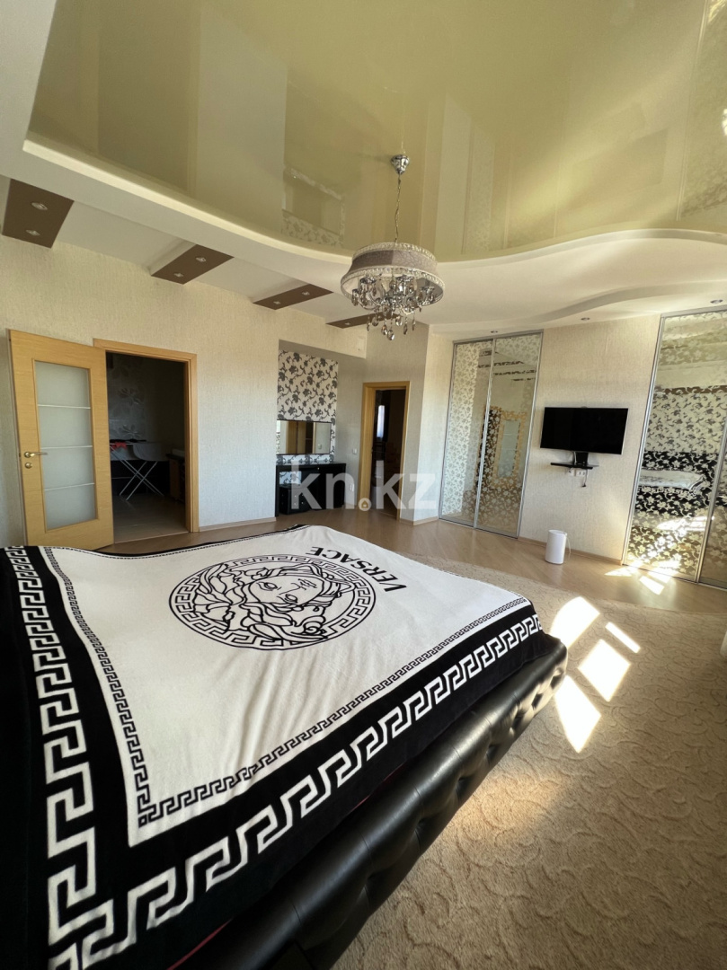 Продажа 7-комнатного дома, 474 м², ул. Комиссарова в Караганде - фото 25