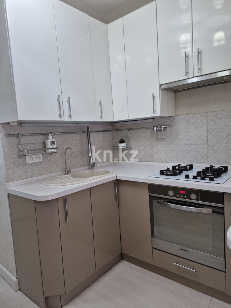 Продажа 4-комнатной квартиры, 94.8 м², пр. Достык, дом  103/40 - ул. Госпитальная в Алматы - фото 5