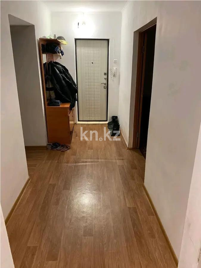 Продажа 4-комнатной квартиры, 86 м², ул. Кемеровская, дом  97 в Караганде - фото 4