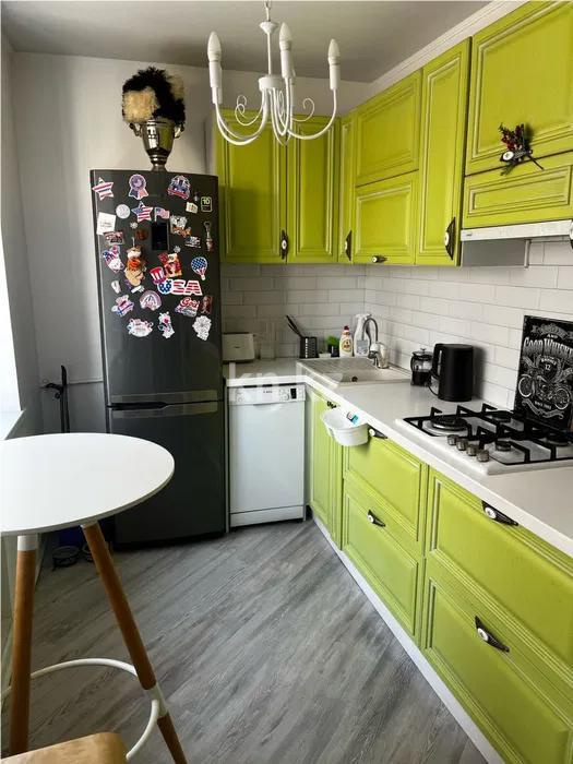 Продажа 3-комнатной квартиры, 79 м², пр. Назарбаева, дом  152 в Алматы - фото 2