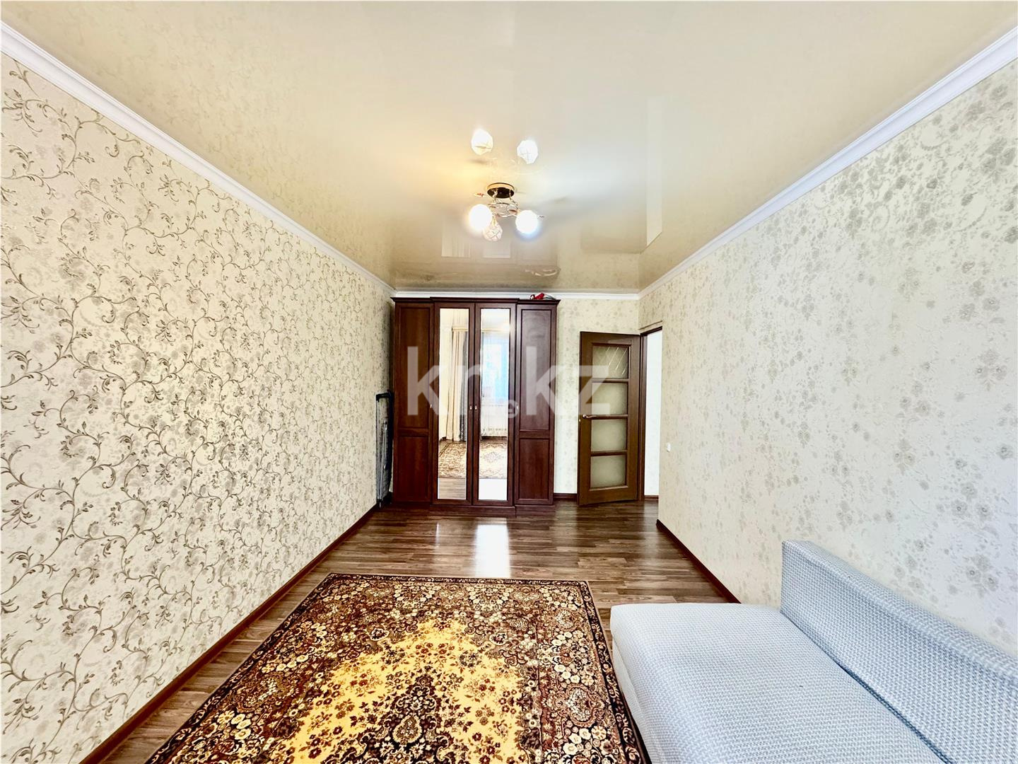 Продажа 2-комнатной квартиры, 51 м², пр. Строителей, дом  1 в Караганде - фото 3