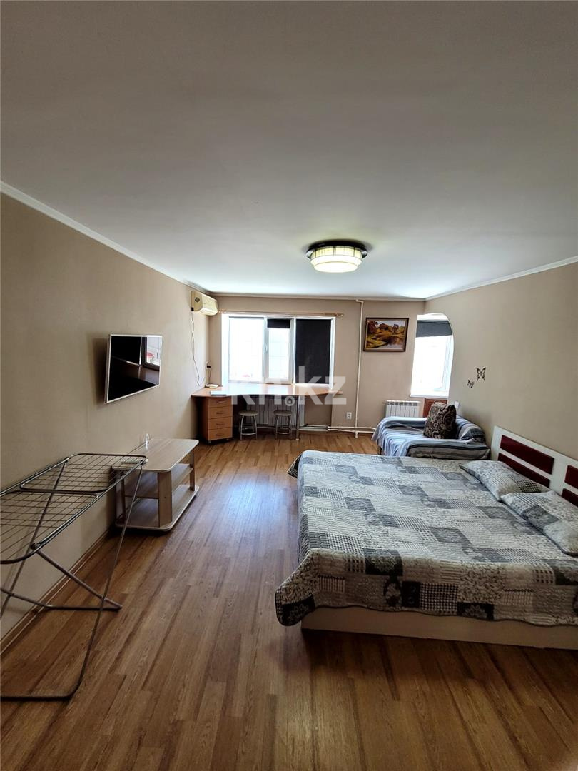 Продажа 1-комнатной квартиры, 28 м², пр. Бухар-жырау в Караганде
