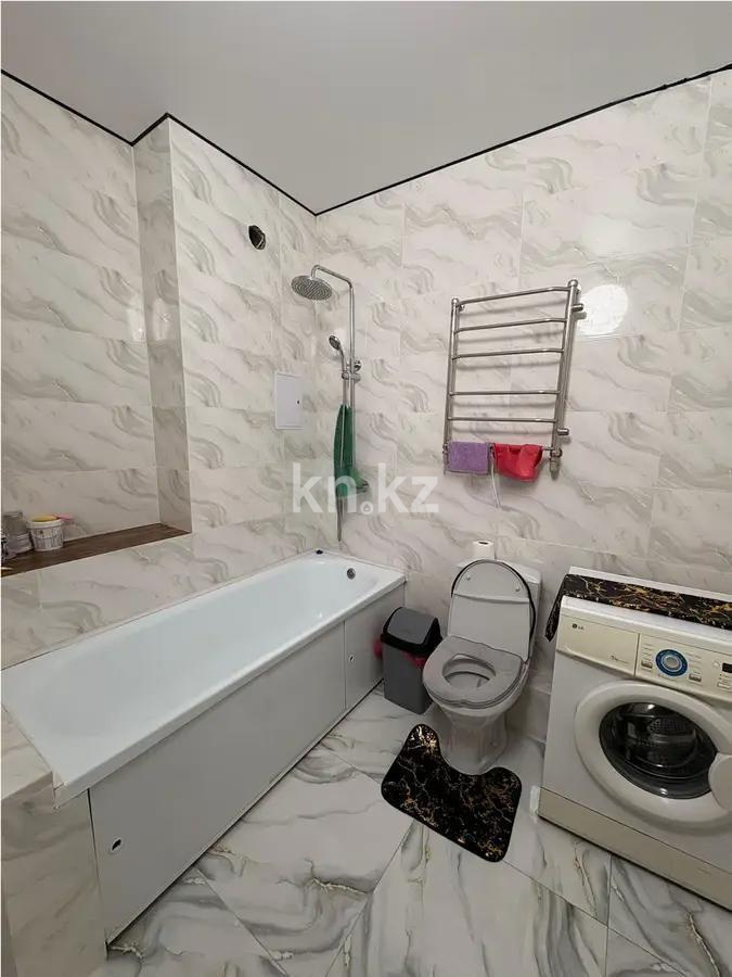 Продажа 2-комнатной квартиры, 66.3 м² в Алматы - фото 3