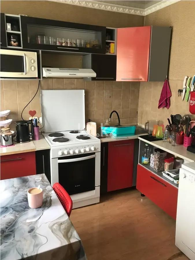Продажа 3-комнатной квартиры, 63 м², мкр-н Степной-3, дом  3/7 в Караганде - фото 4