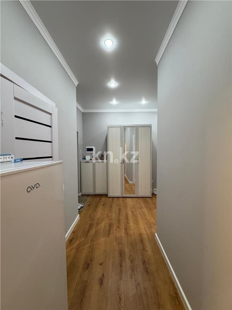 Продажа 3-комнатной квартиры, 67 м², пр. Улы Дала в Астане - фото 6