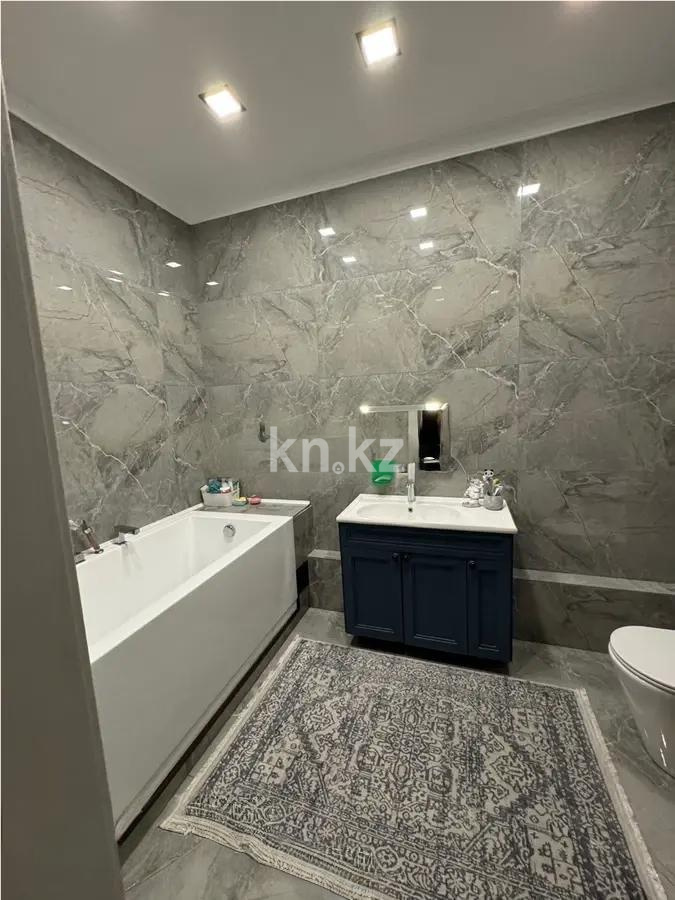 Продажа 4-комнатной квартиры, 150 м², пр. Аль-Фараби, дом  11/2 в Алматы - фото 7