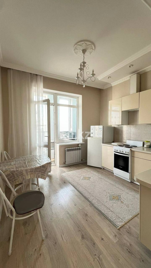 Аренда 1-комнатной квартиры, 45 м² в Астане