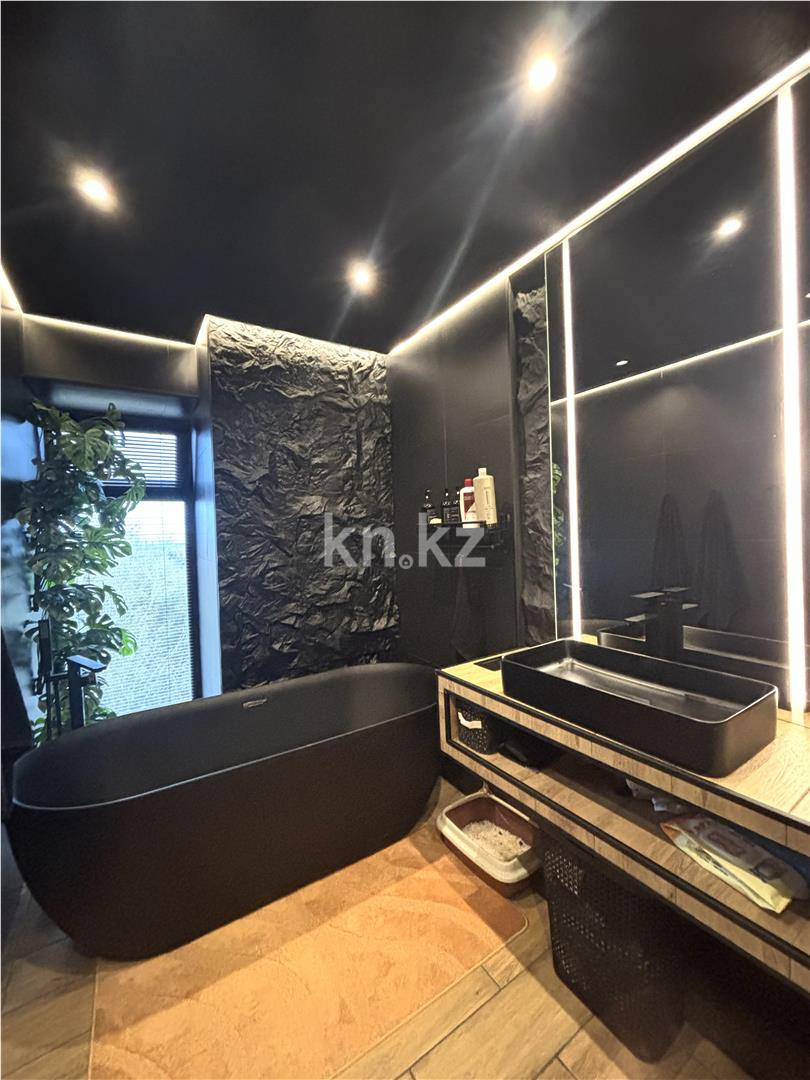 Продажа 3-комнатной квартиры, 65 м² в Караганде - фото 14