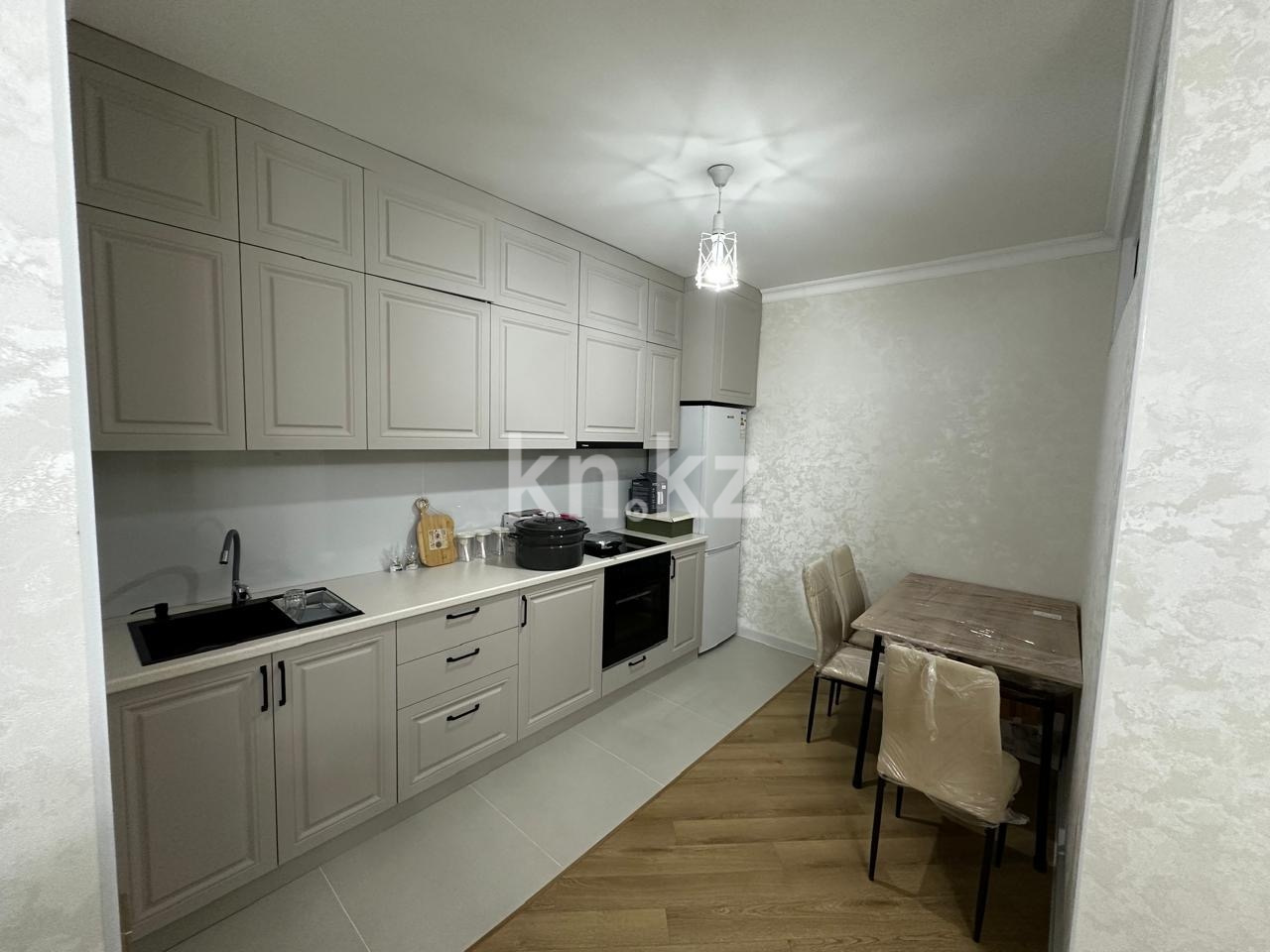 Аренда 2-комнатной квартиры, 60 м² в Астане