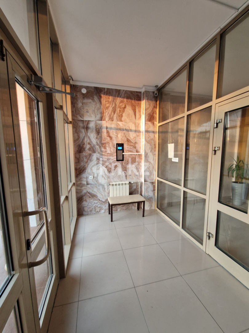 Продажа 4-комнатной квартиры, 129.6 м², ул. Смагулова, дом  56а в Атырау - фото 29