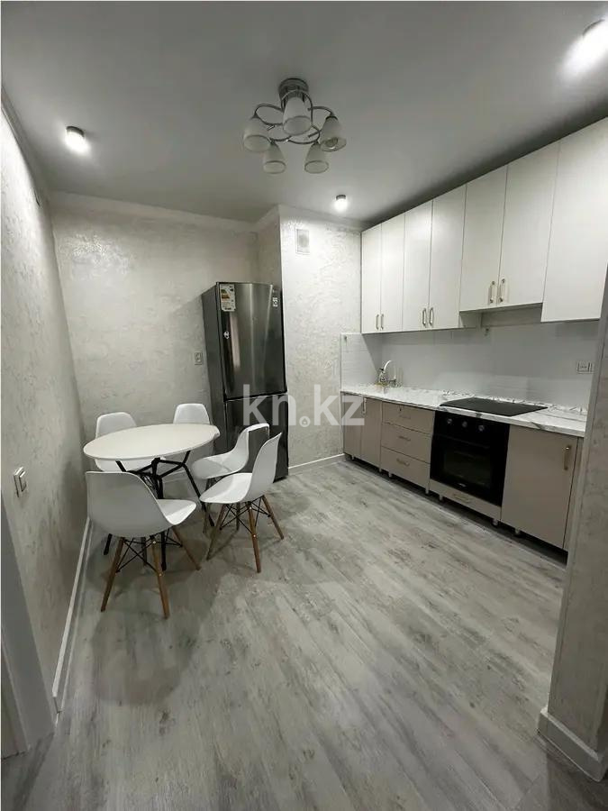 Продажа 2-комнатной квартиры, 52 м², ул. Утепова, дом  31 в Алматы - фото 2