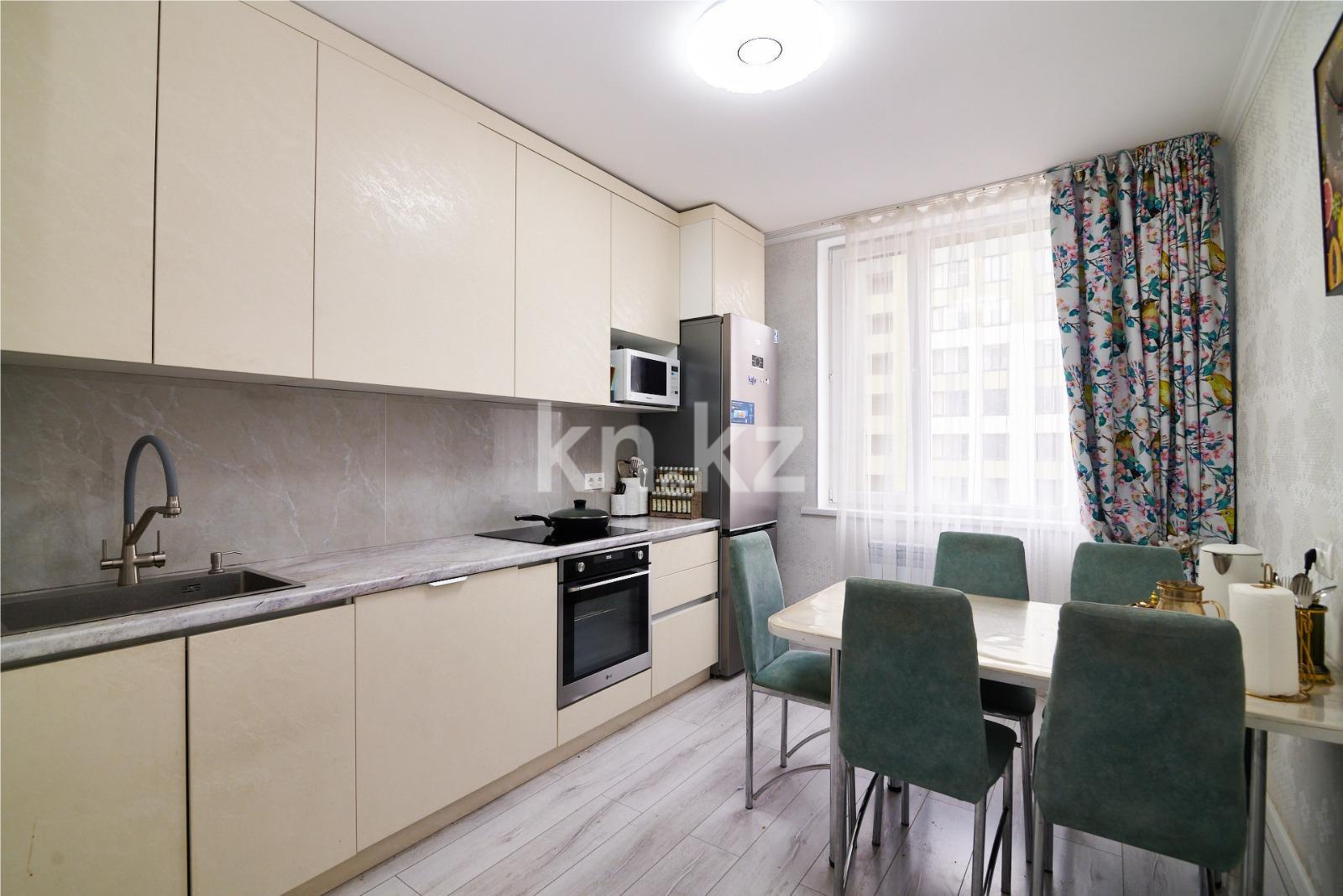 Продажа 3-комнатной квартиры, 93 м², ул. Сыганак в Астане - фото 8