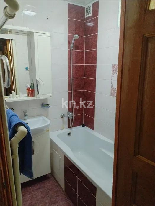 Продажа 2-комнатной квартиры, 53 м², ул. Университетская, дом  29 в Караганде - фото 5