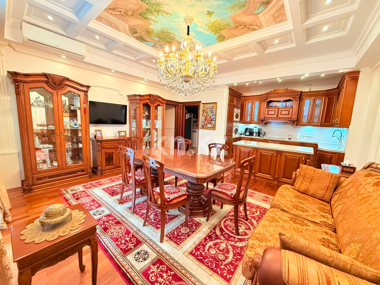 Продажа 5-комнатной квартиры, 300 м² в Астане - фото 10