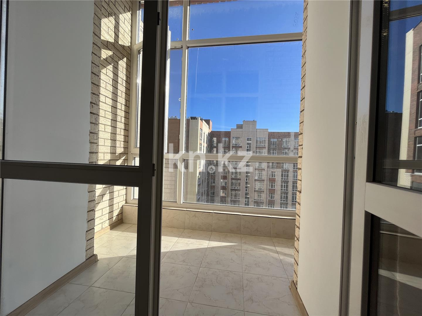 Продажа 2-комнатной квартиры, 64 м², ул. Ашимова, дом  21 в Караганде - фото 14