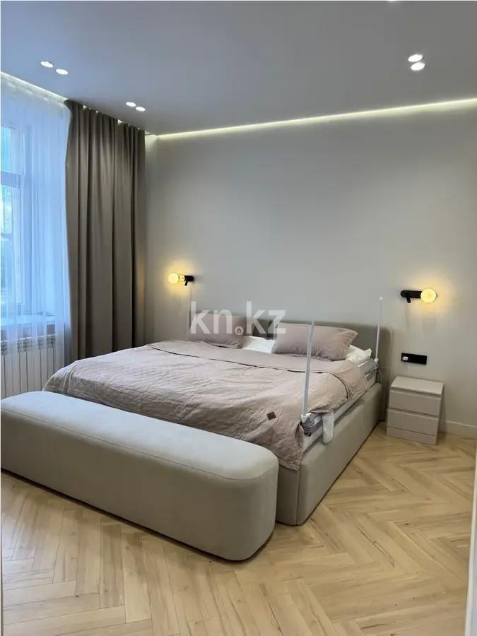 Продажа 3-комнатной квартиры, 111 м², пр. Республики, дом  участок 1/7 в Караганде - фото 2