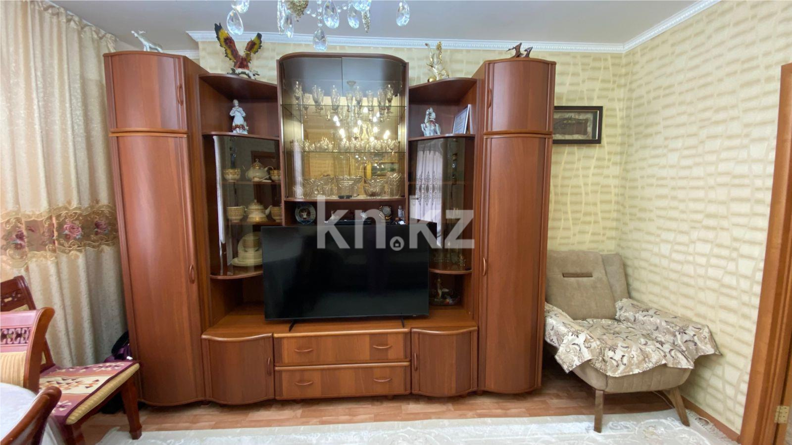 Продажа 2-комнатной квартиры, 65 м², пр. Шахтеров в Караганде - фото 4