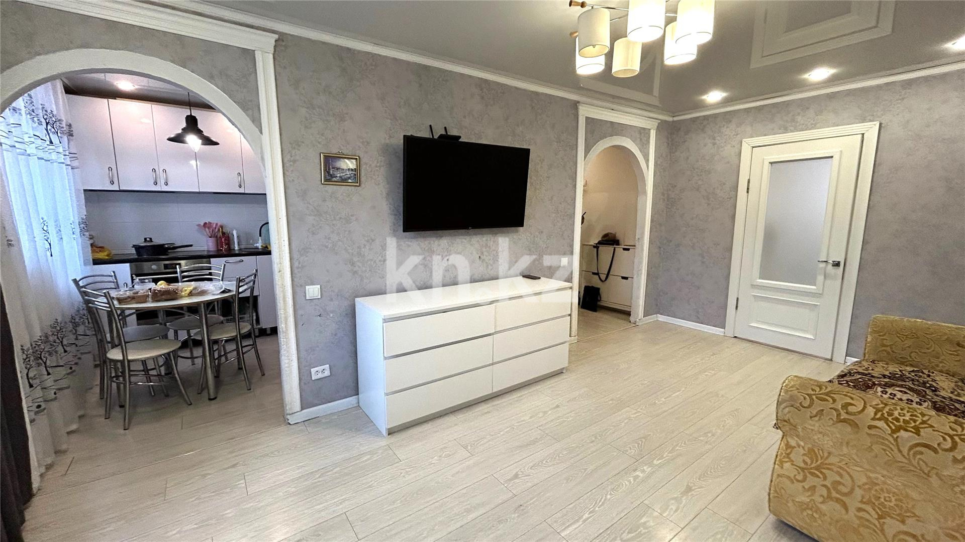 Продажа 2-комнатной квартиры, 45 м², ул. Язева в Караганде