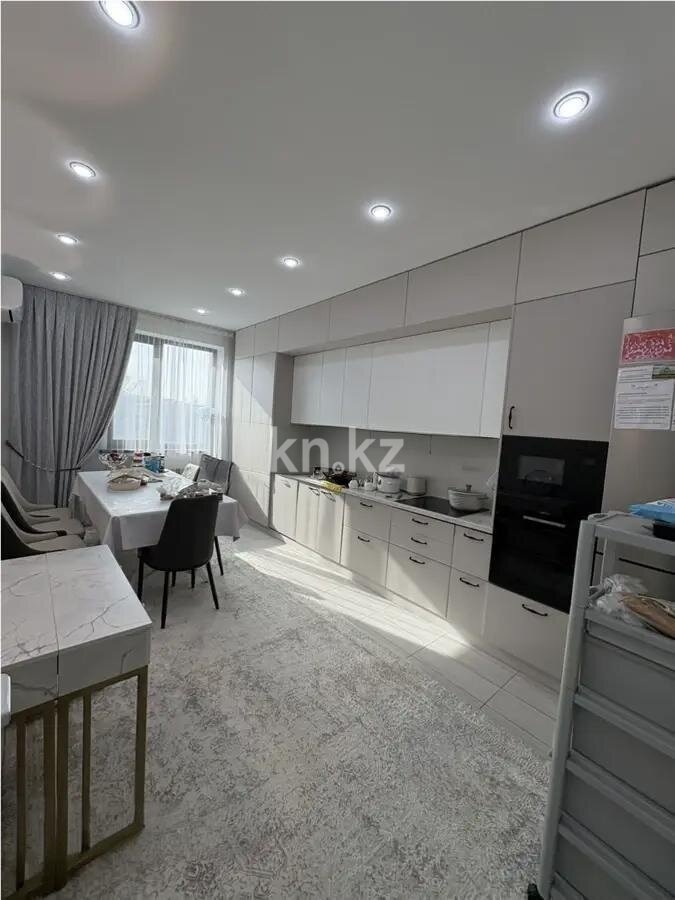Продажа 4-комнатной квартиры, 105 м² в Алматы - фото 4