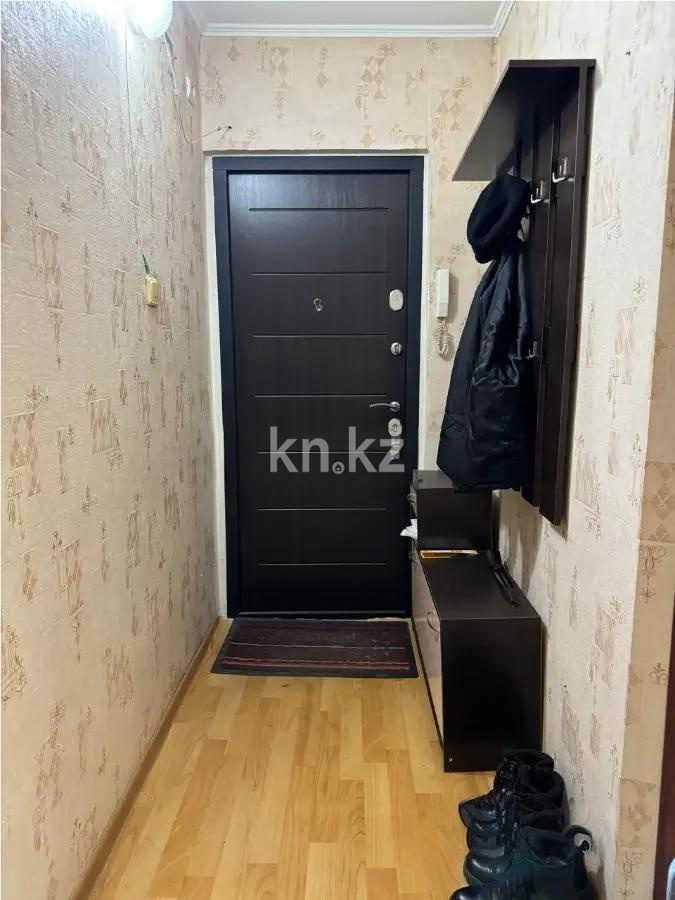 Продажа 3-комнатной квартиры, 58 м², 6 мкр., дом  43 в Алматы - фото 6