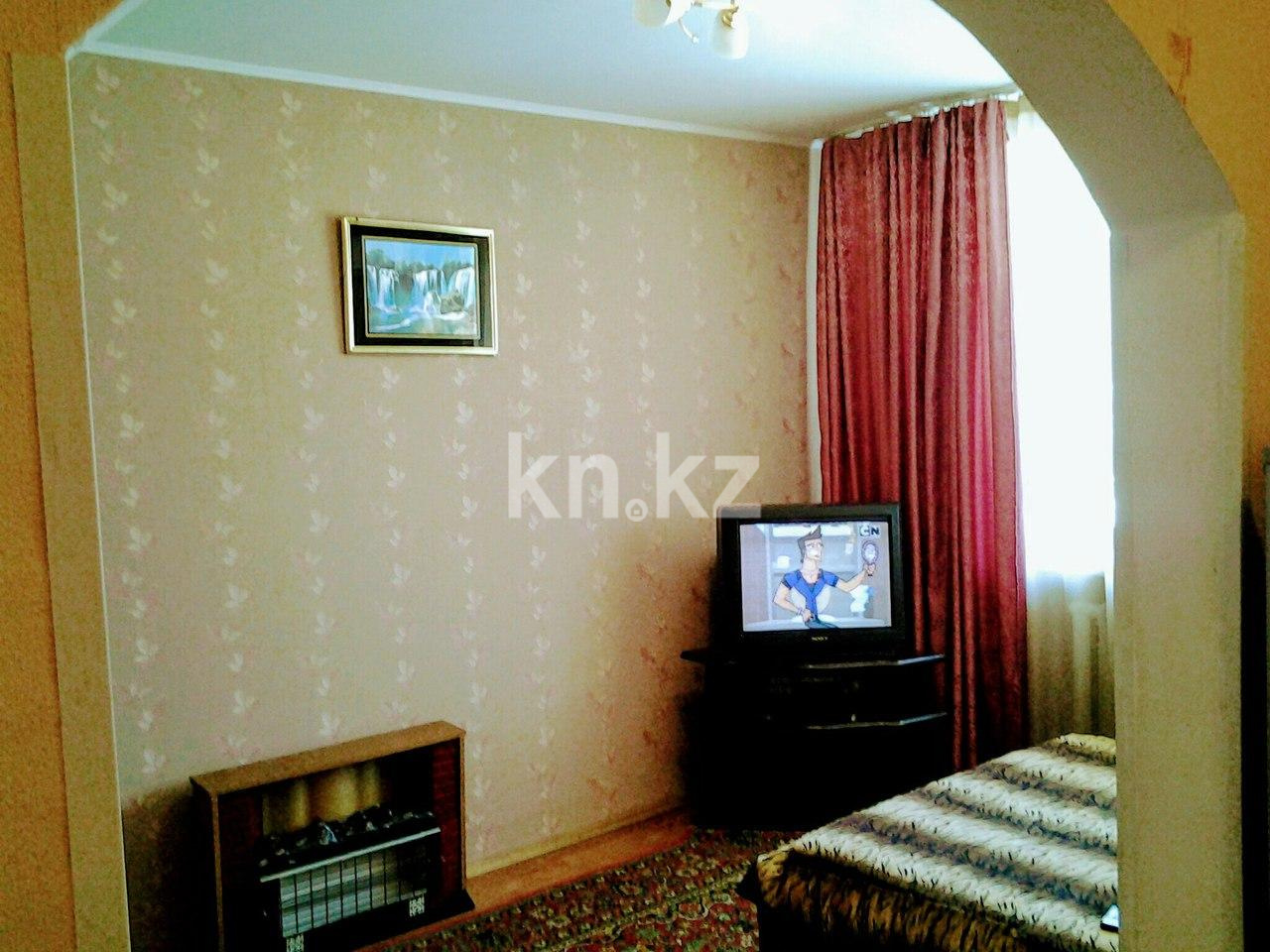 Аренда 1-комнатной квартиры посуточно, 36 м², ул. Курмангазы, дом  163 в Уральске