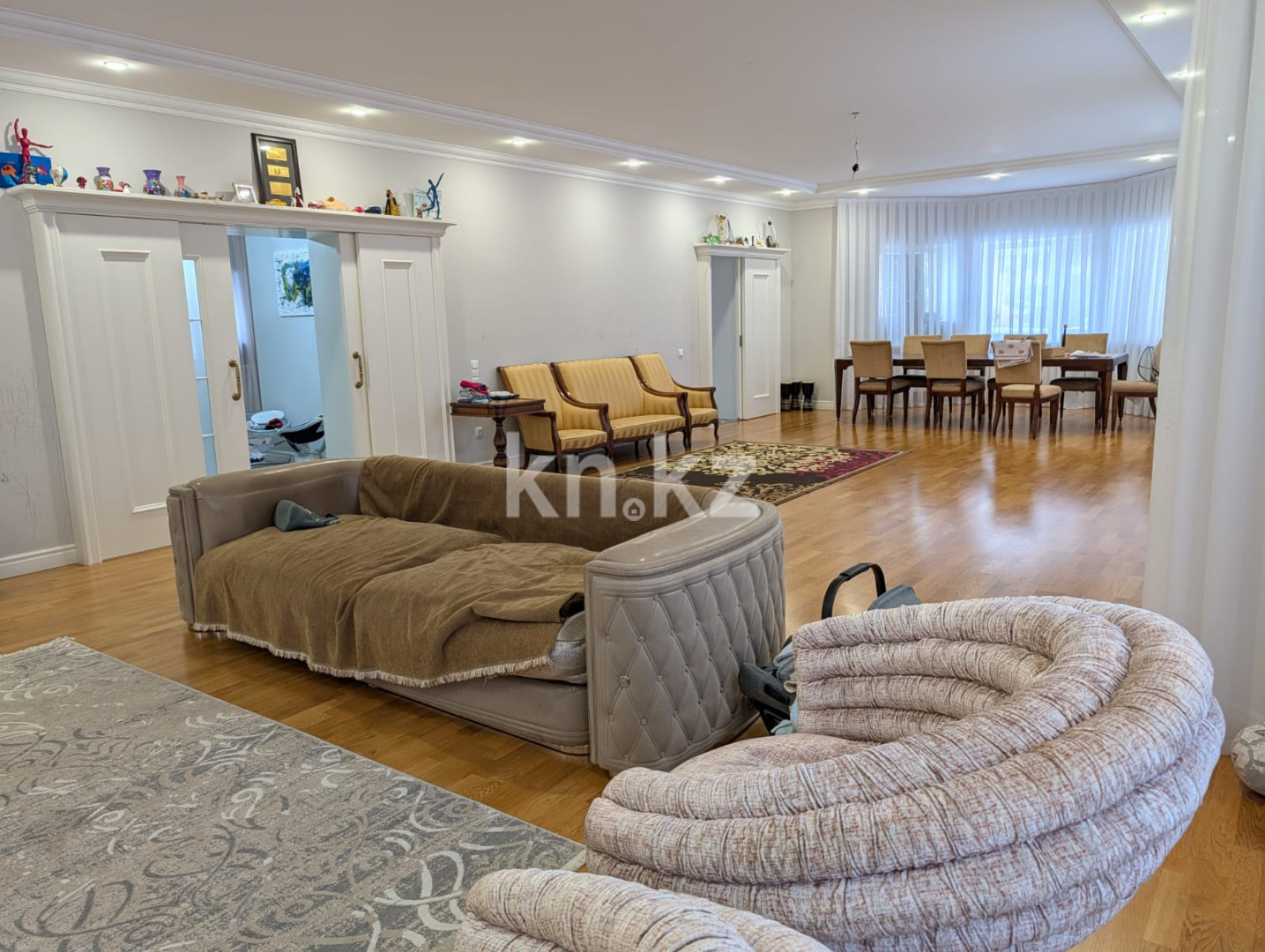 Продажа 6-комнатного дома, 475 м² в Астане - фото 2