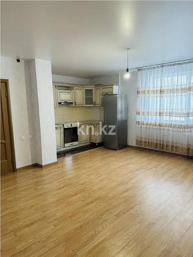 Продажа 2-комнатной квартиры, 71 м², пр. Кошкарбаева, дом  34 в Астане - фото 3
