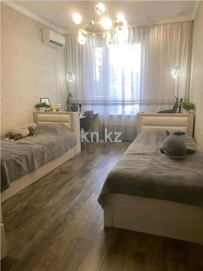 Продажа 3-комнатной квартиры, 96 м², ул. Сатпаева, дом  133/5 в Алматы - фото 3
