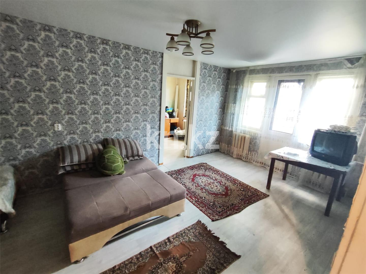 Продажа 2-комнатной квартиры, 46 м², мкр-н 12 в Караганде - фото 2