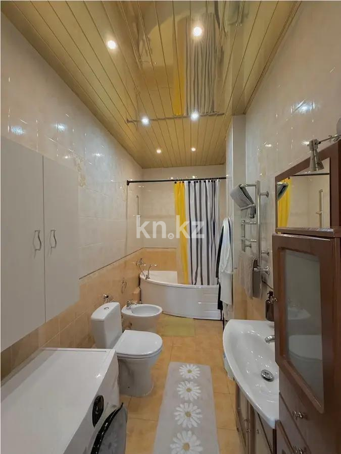 Продажа 4-комнатной квартиры, 181 м², ул. Омаровой, дом  29 в Алматы - фото 5