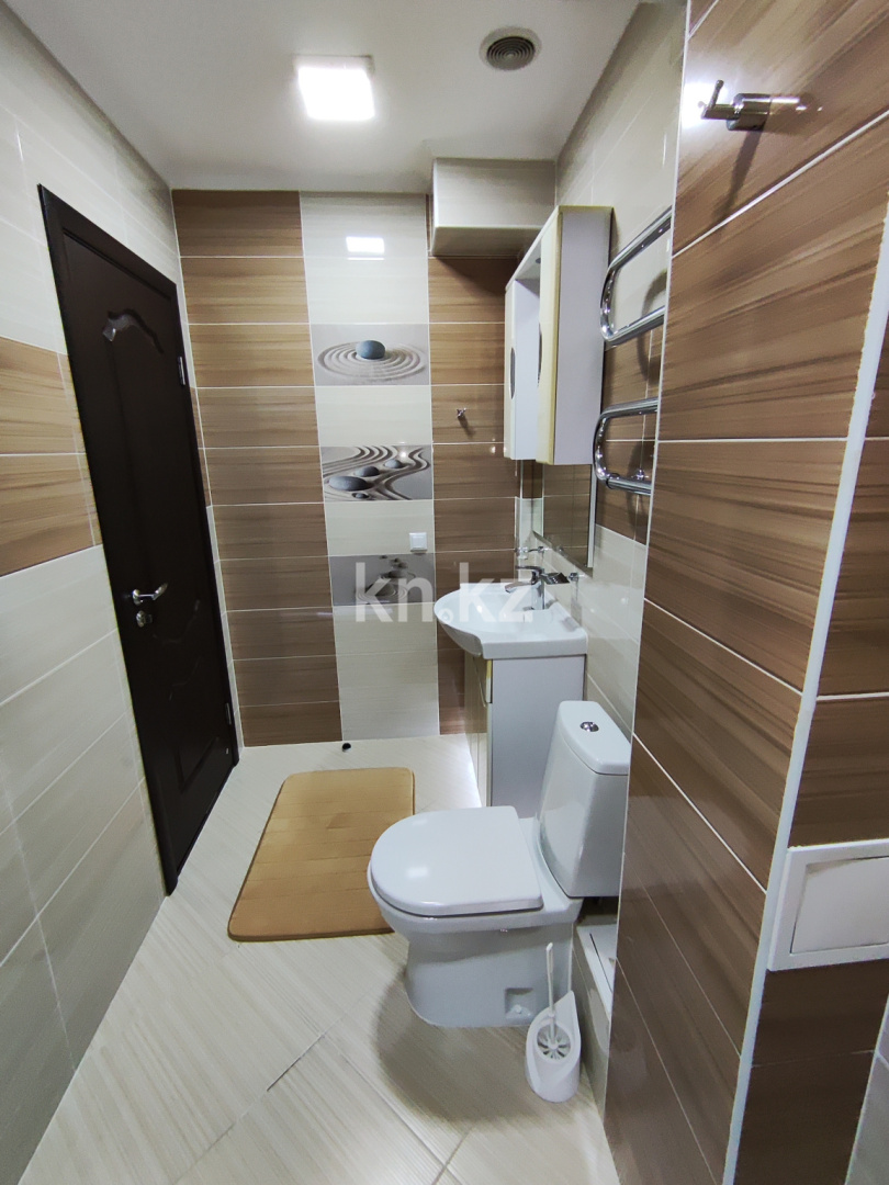 Продажа 5-комнатной квартиры, 165.5 м² в Астане - фото 23