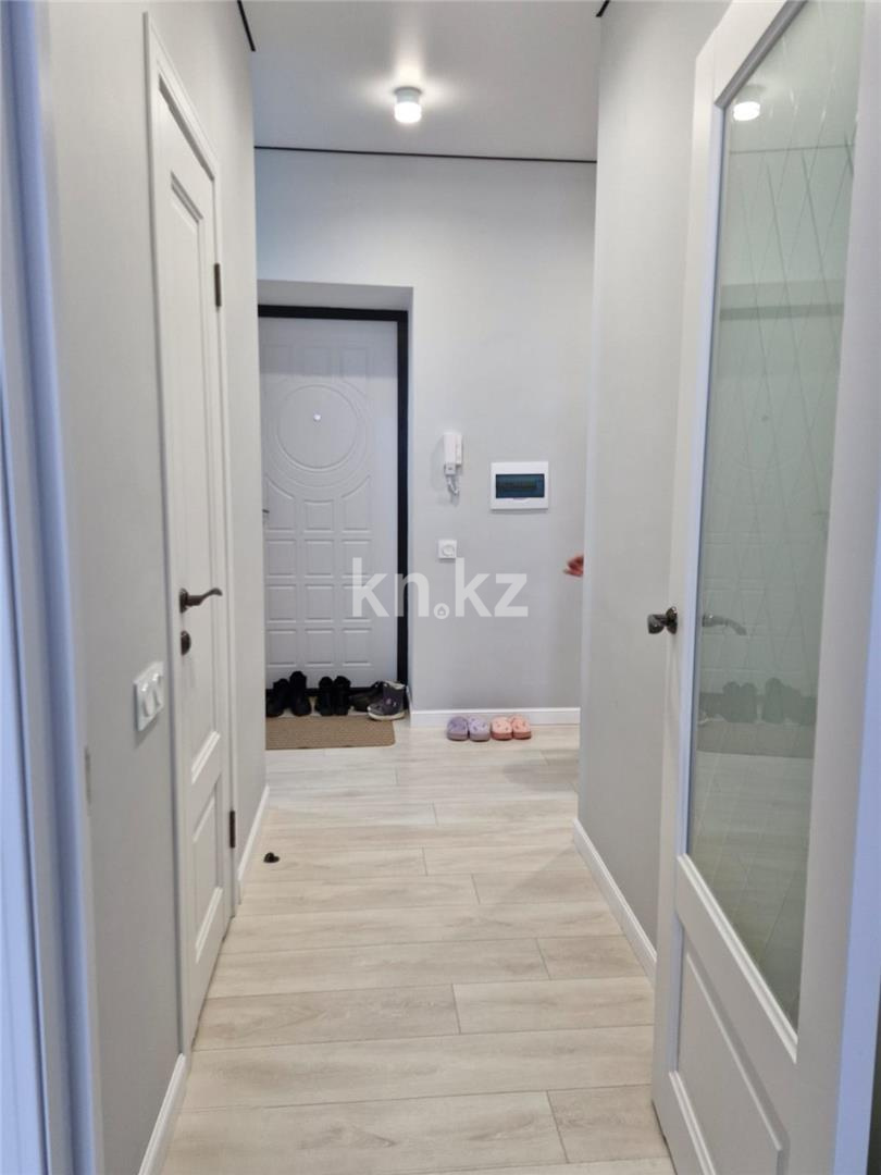 Продажа 2-комнатной квартиры, 60 м², ул. Муканова в Караганде - фото 9