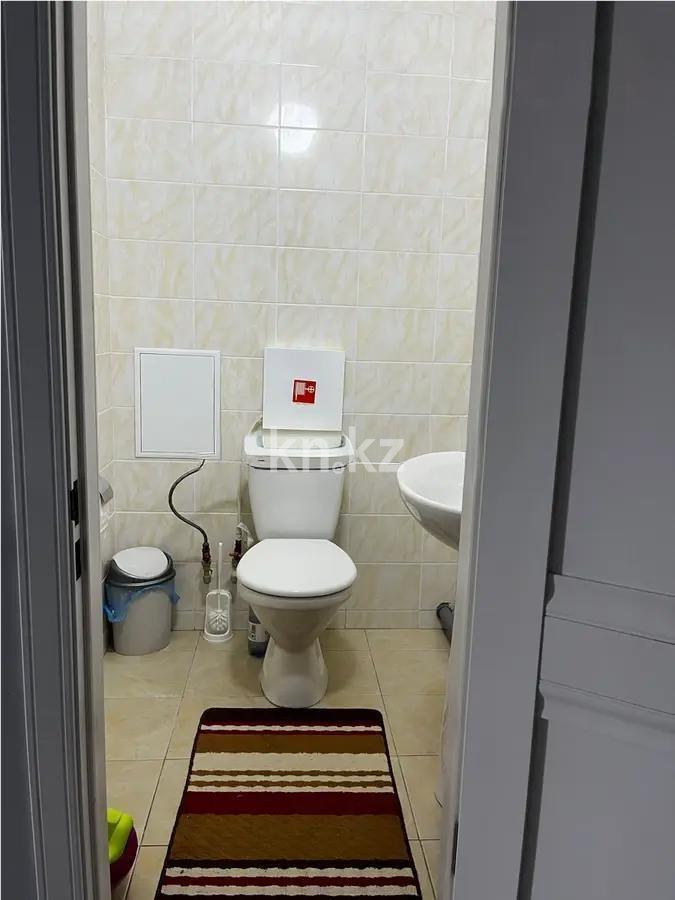 Продажа 4-комнатной квартиры, 100 м², ул. Молдагалиева, дом  2 в Астане - фото 5