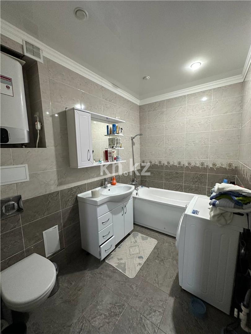 Продажа 3-комнатной квартиры, 74 м² в Караганде - фото 14