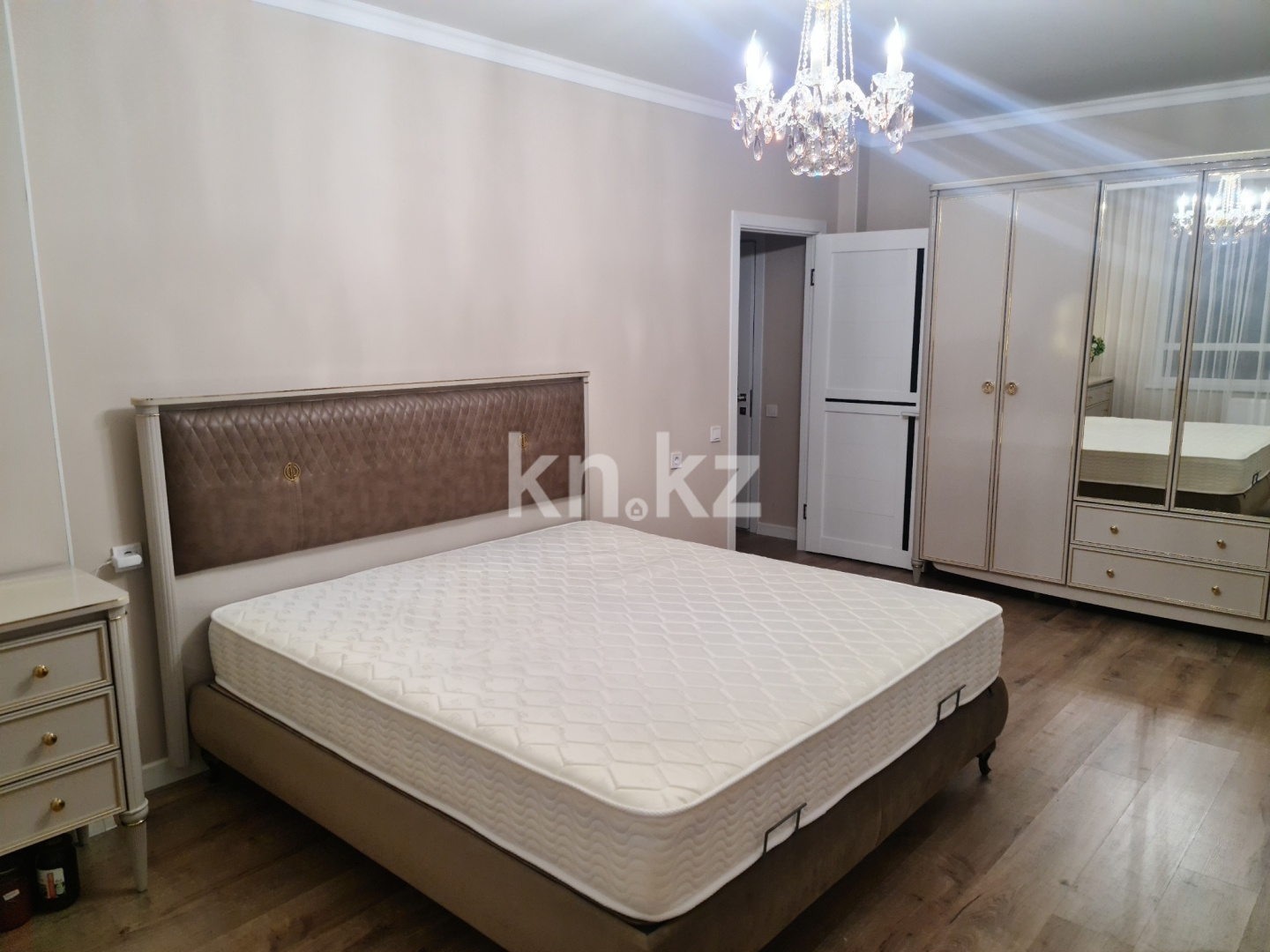 Продажа 2-комнатной квартиры, 75 м² в Алматы - фото 20
