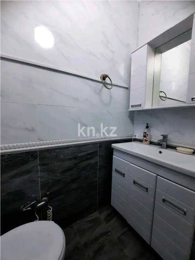 Продажа 3-комнатной квартиры, 90 м², ул. Афцинао, дом  4 в Алматы - фото 4