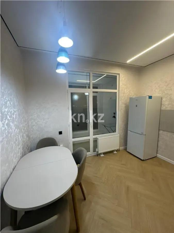 Продажа 1-комнатной квартиры, 42 м², ул. Е-15, дом  13 в Астане - фото 2