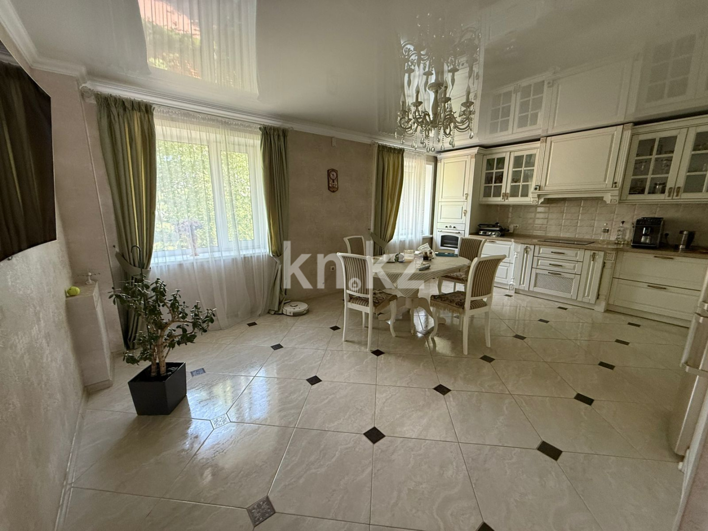 Продажа 4-комнатного дома, 248.7 м² в Астане - фото 7