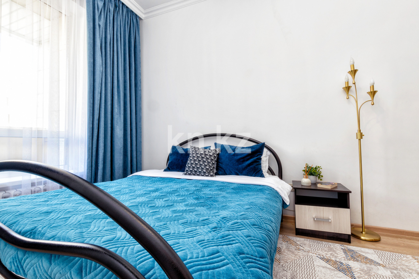 Аренда 3-комнатной квартиры посуточно, 100 м², пр. Кабанбай батыра, дом  60/4 в Астане - фото 4