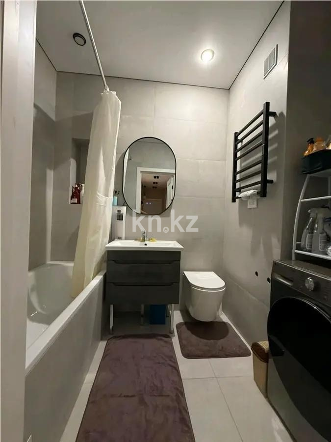 Продажа 2-комнатной квартиры, 62.9 м² в Алматы - фото 3