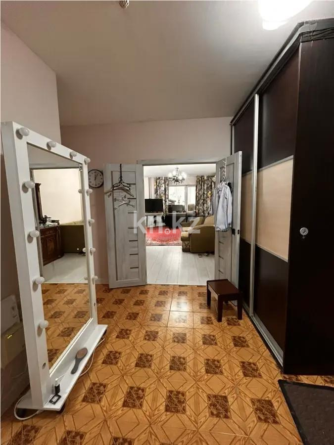 Продажа 2-комнатной квартиры, 75.2 м² в Астане - фото 2