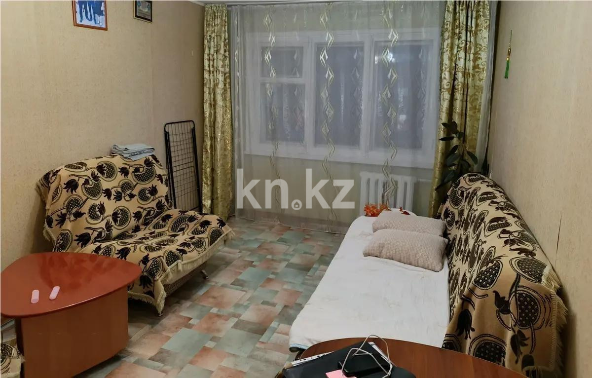 Продажа 2-комнатной квартиры, 47 м², 18 мкр., дом  1 в Караганде - фото 2