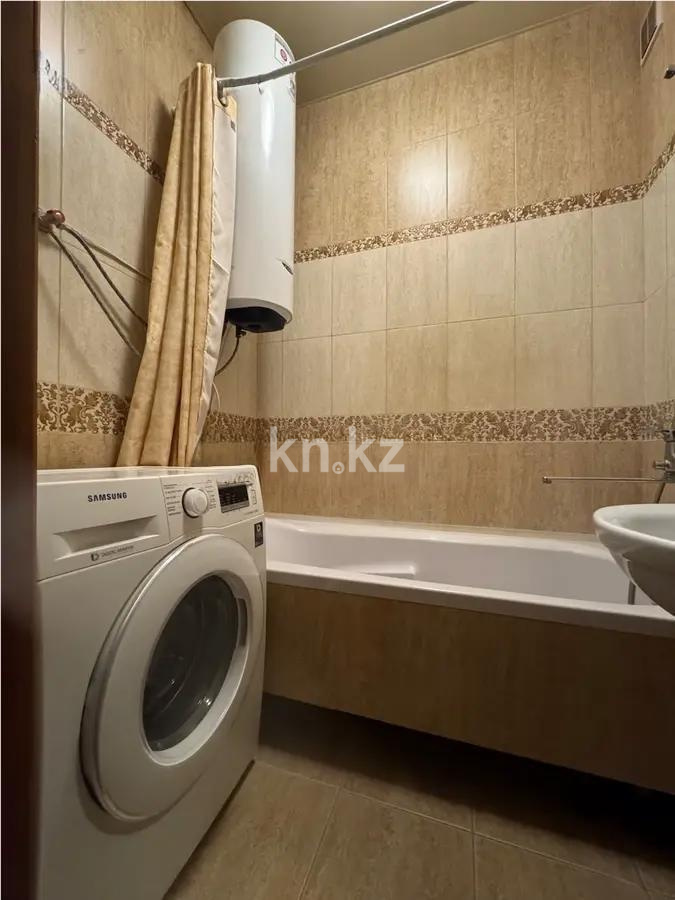 Продажа 3-комнатной квартиры, 75 м², ул. Комиссарова, дом  15 в Караганде - фото 6