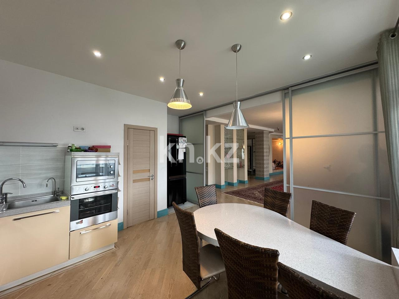 Продажа 3-комнатной квартиры, 190 м², ул. Достык, дом  13 - ул. Кенесары в Астане - фото 13