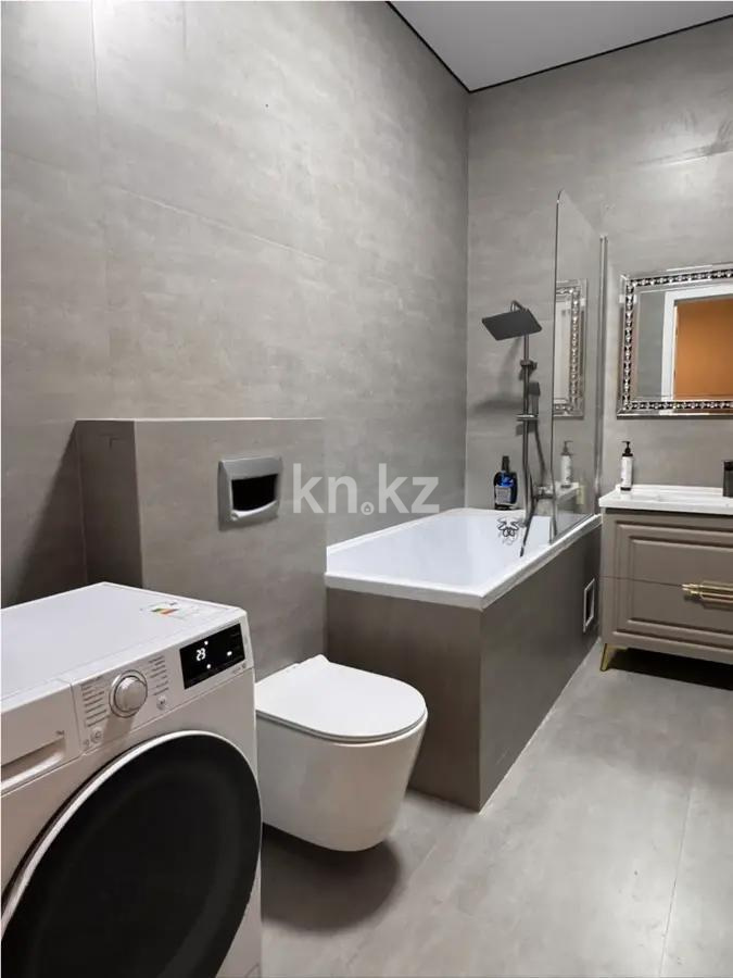 Продажа 3-комнатной квартиры, 131.5 м² в Алматы - фото 4